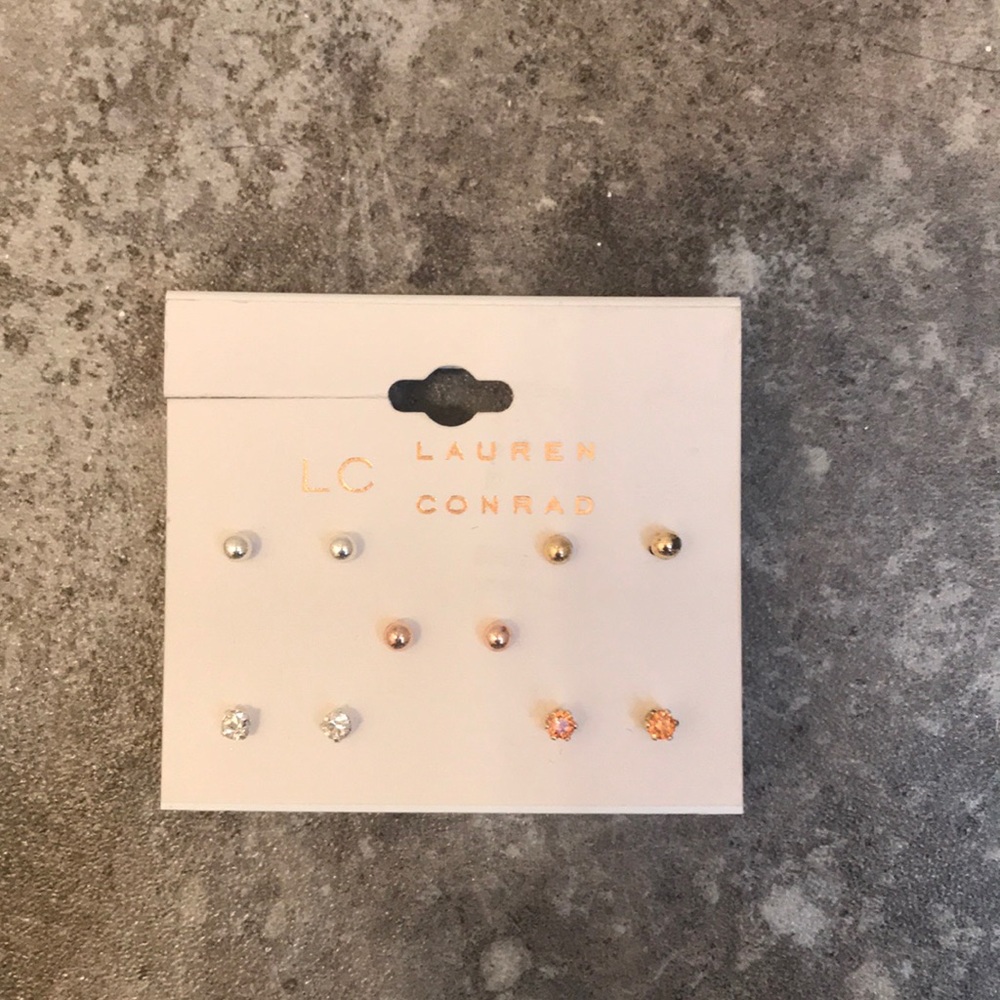 LC Lauren Conrad earrings stud sets